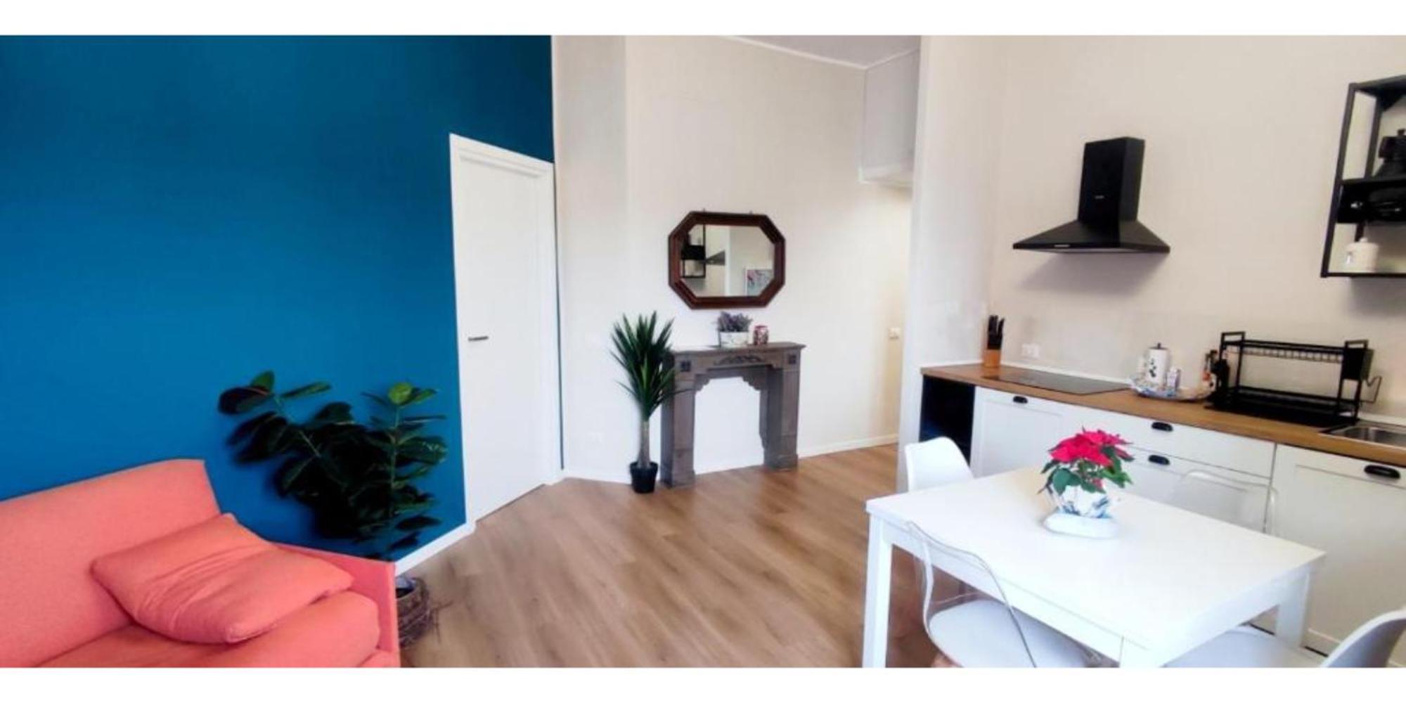 2 Bedroom Gem Near Milano Centrale Fast Wi Fi Kademy House エクステリア 写真