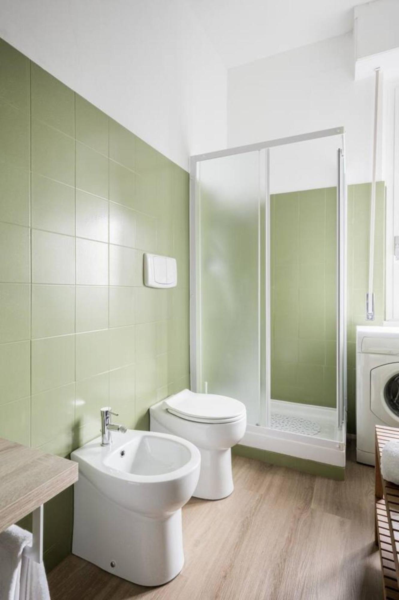 2 Bedroom Gem Near Milano Centrale Fast Wi Fi Kademy House エクステリア 写真