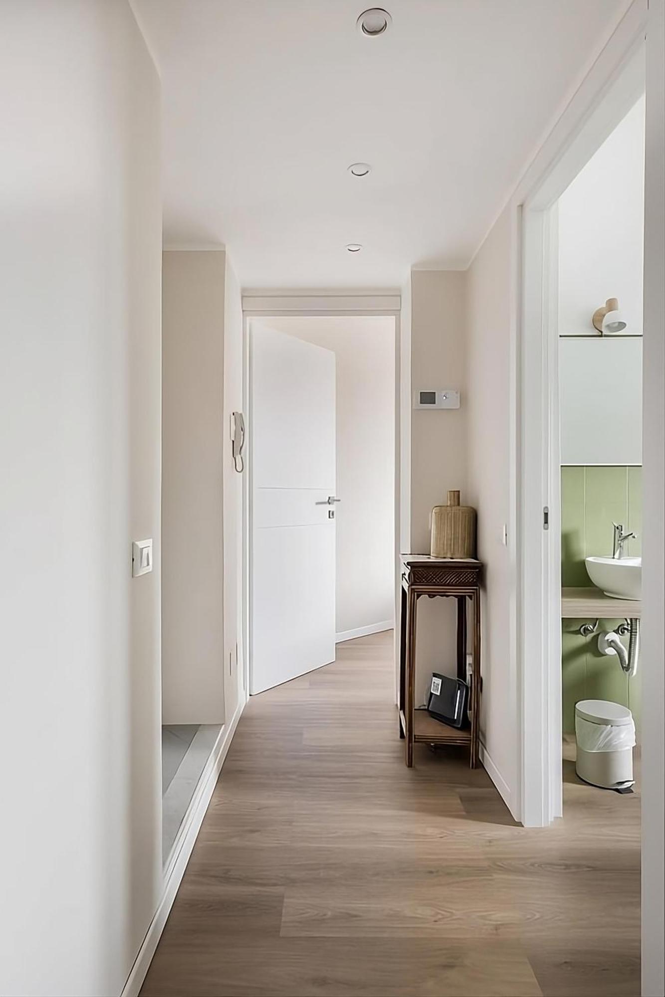 2 Bedroom Gem Near Milano Centrale Fast Wi Fi Kademy House エクステリア 写真
