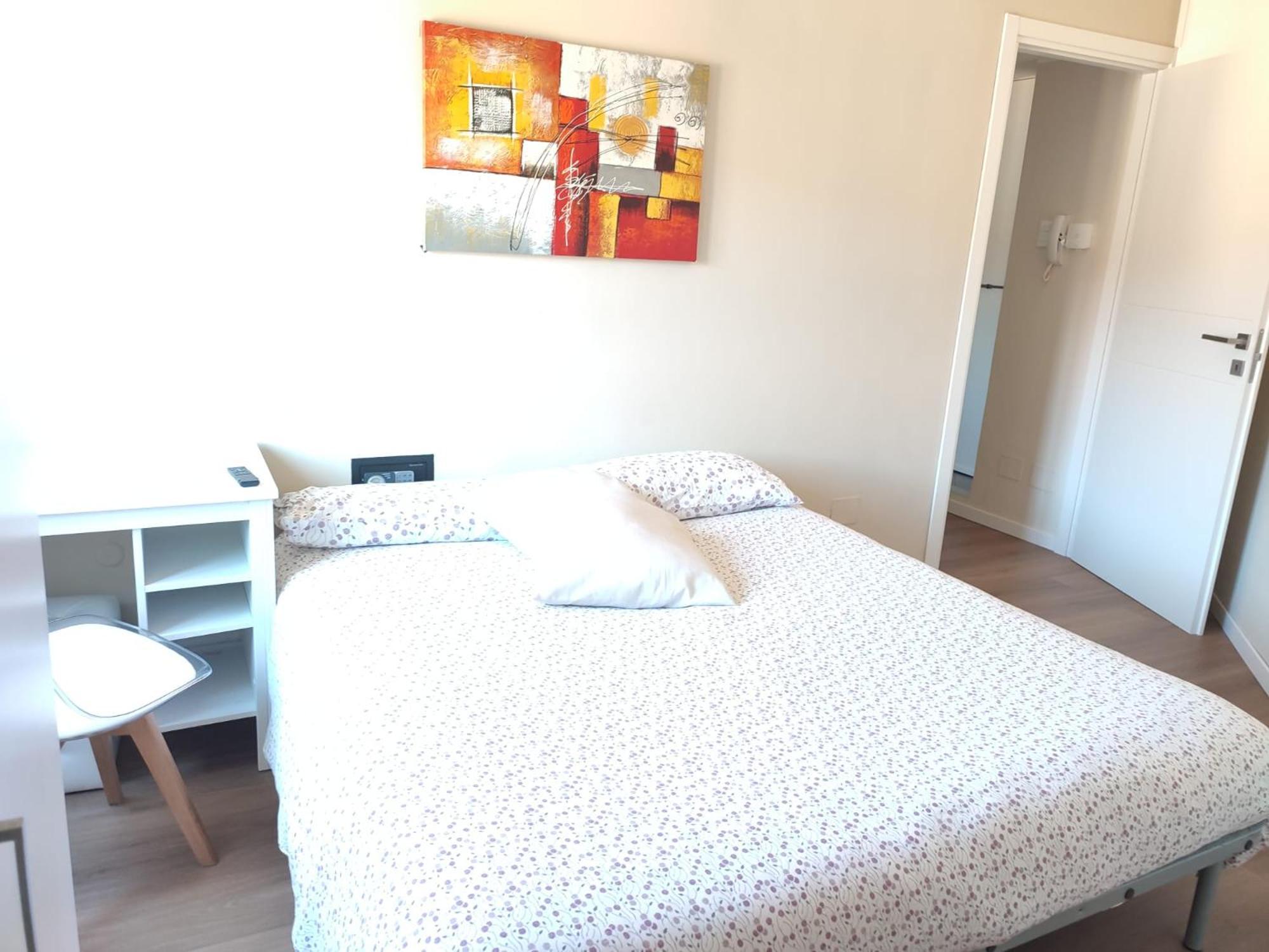 2 Bedroom Gem Near Milano Centrale Fast Wi Fi Kademy House エクステリア 写真